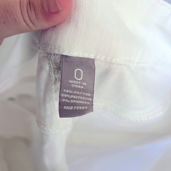 Chicos No Stain Girlfriend Jeans size 0 - Picture 6 of 6